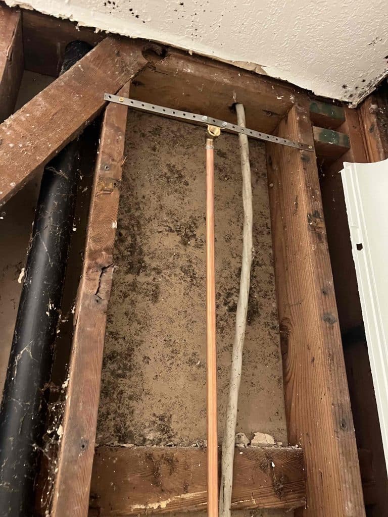 Tub Replacement in Mira Mesa, job photo 2 of 3, taken on site by the technician